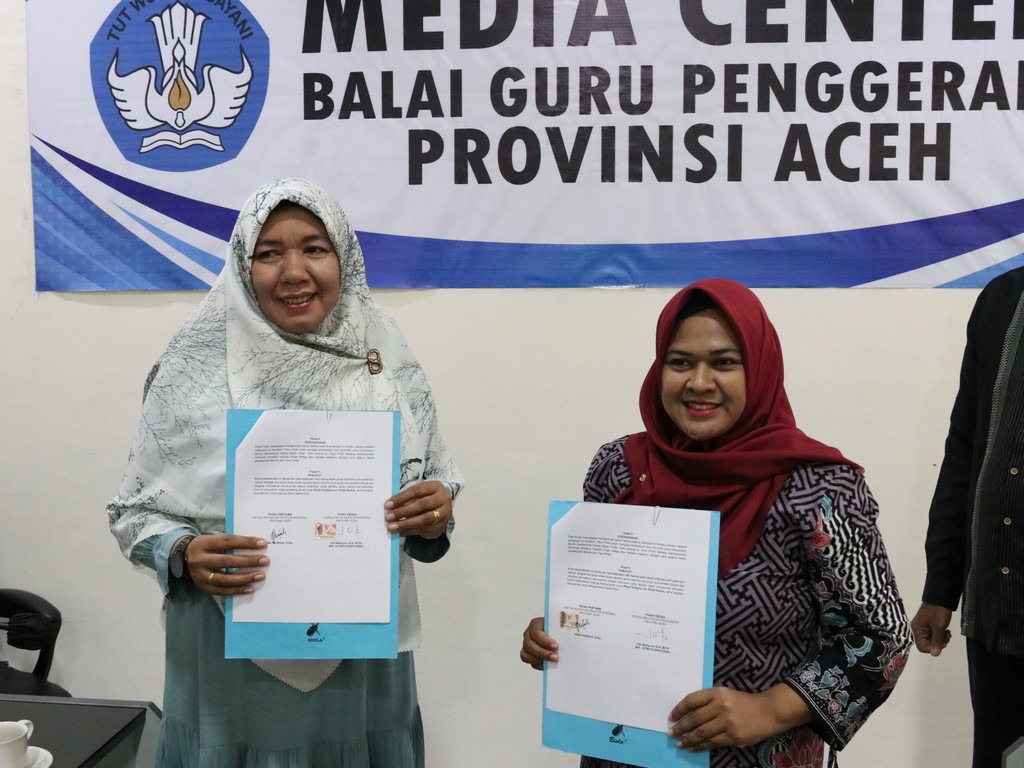 Penandatanganan Kerja Sama Balai Guru Penggerak Provinsi Aceh dengan Ikatan Instruktur Nasional Provinsi Aceh dalam Peningkatan Kompetensi Guru